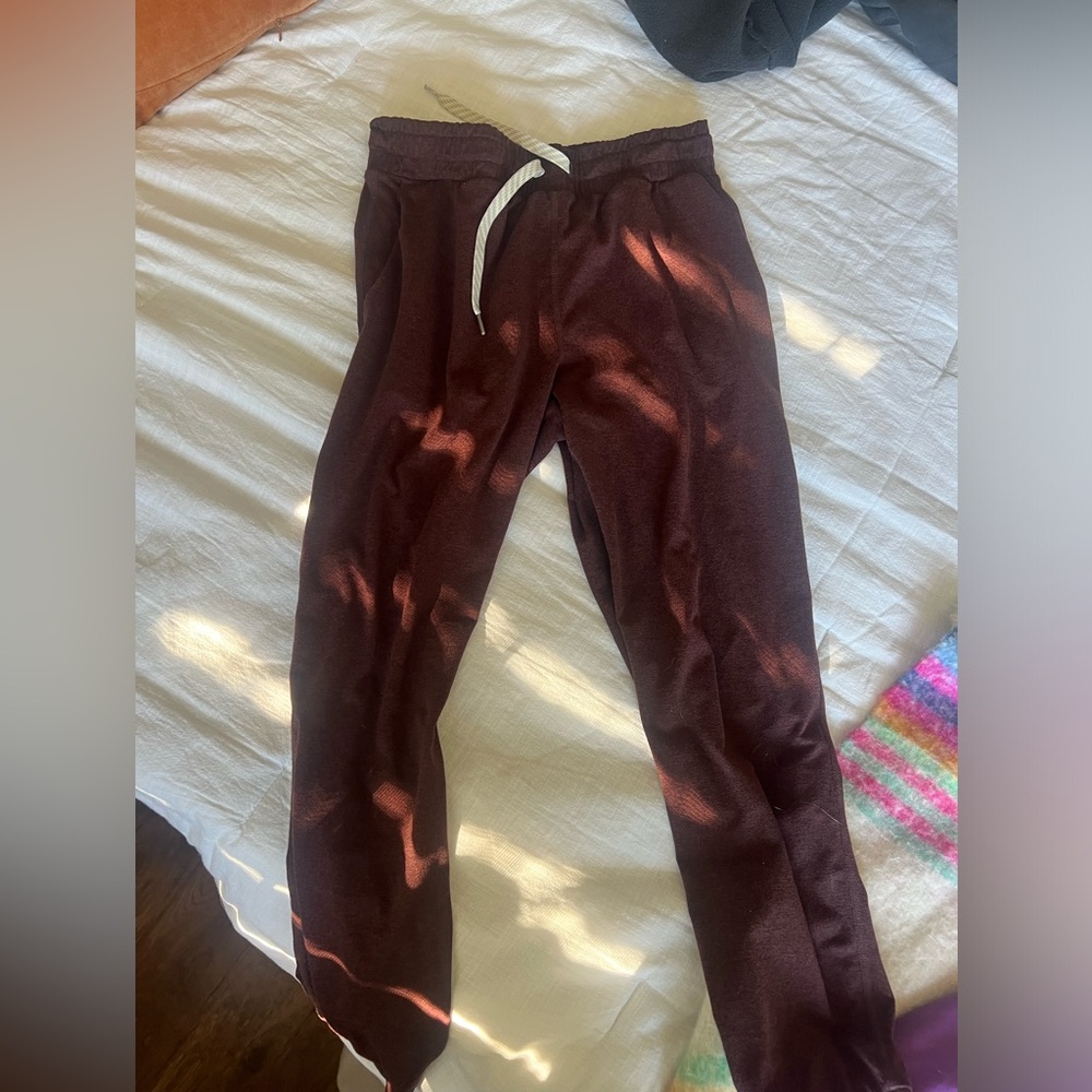 Vuori joggers